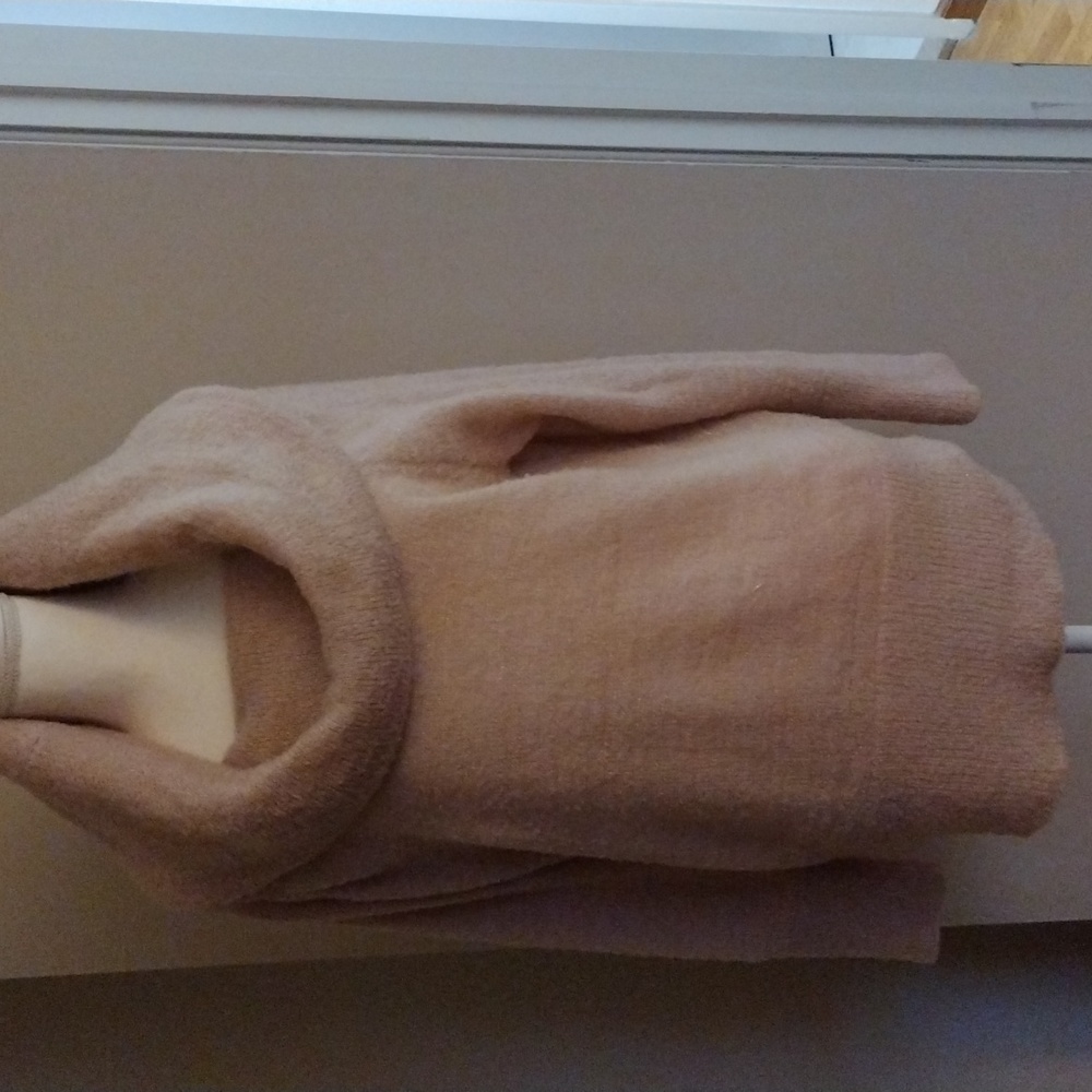 Prewon sweater